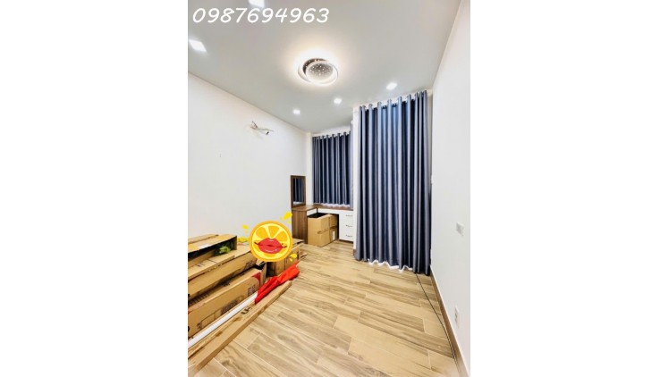 Q8 DƯƠNG BÁ TRẠC 4 TẦNG MỚI ĐẸP Ở NGAY THIẾT KẾ HIỆN ĐẠI CẠNH MẶT TIỀN 46M2 8.xT